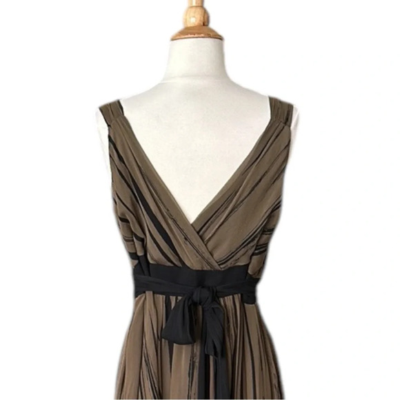 Signature by Robbie Bee Silk Maxi Dress Evening Wear Gown Sheer, Size 16 - Picture 7 of 16